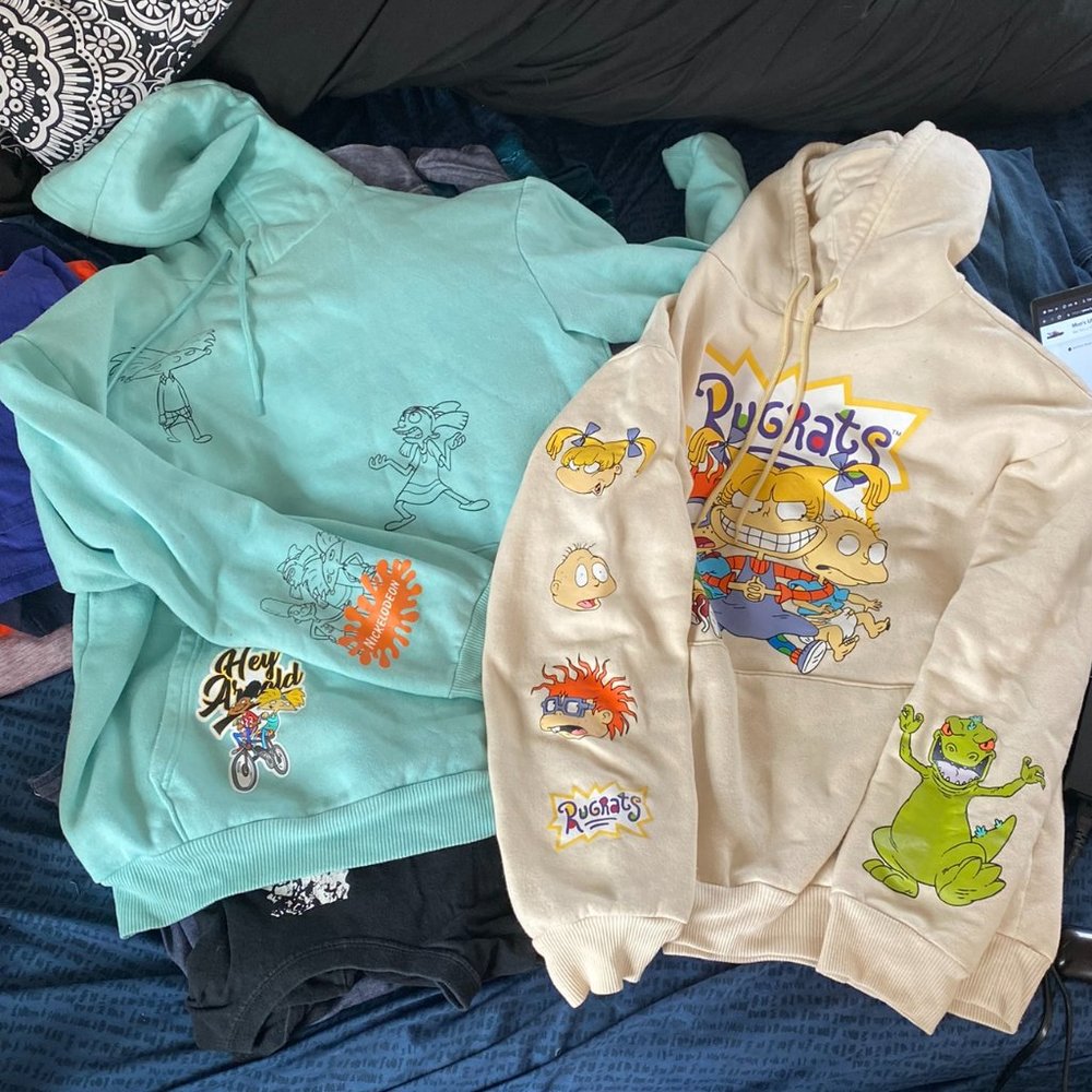 Two (2) 90's Nickelodeon Rugrats Hey Arnold Sweatshirt Hoodie Lot